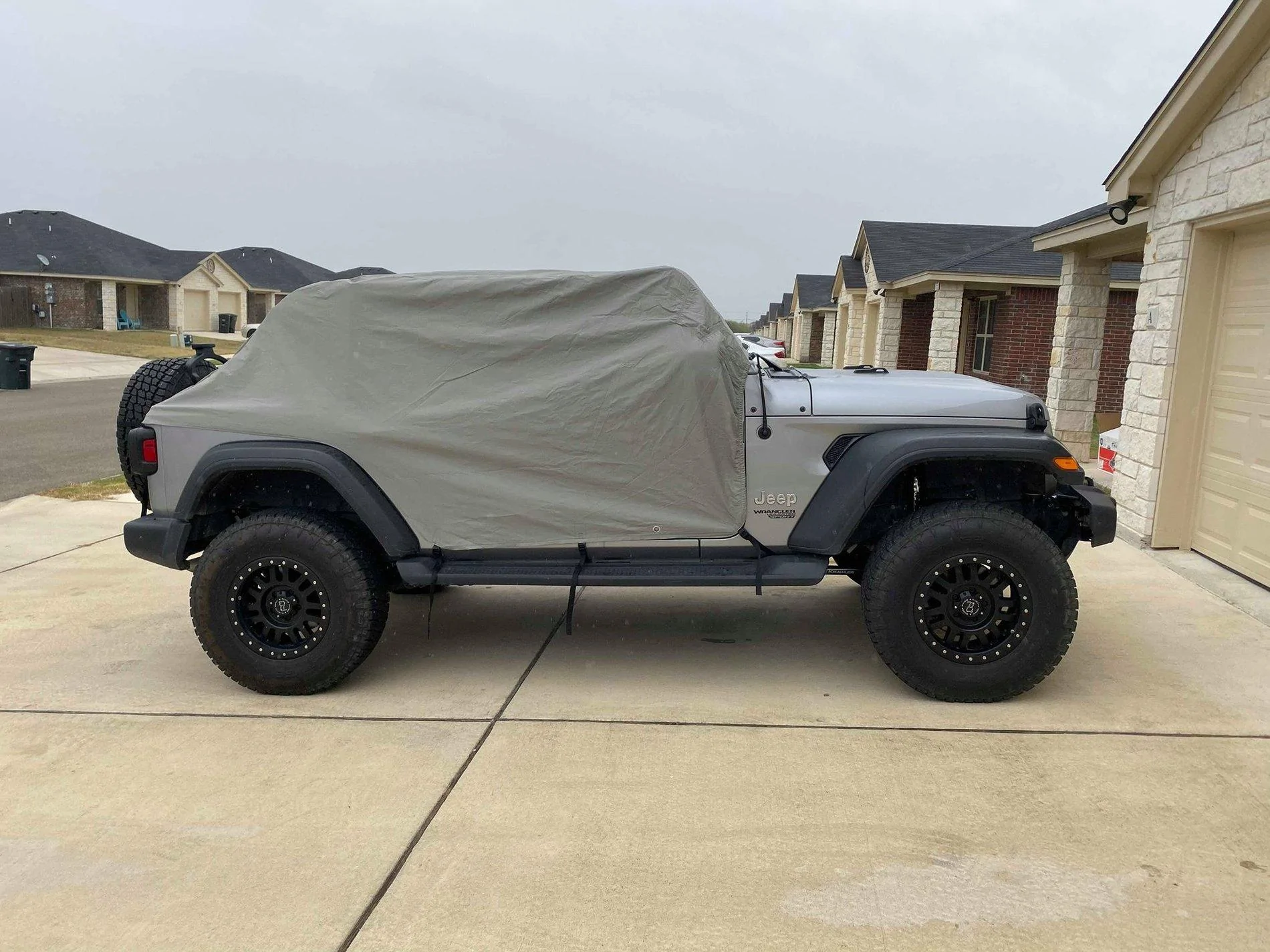 Jeep Wrangler JL Dwayne's Sport Journal 74528533_2600001943371911_6476128439697932288_n