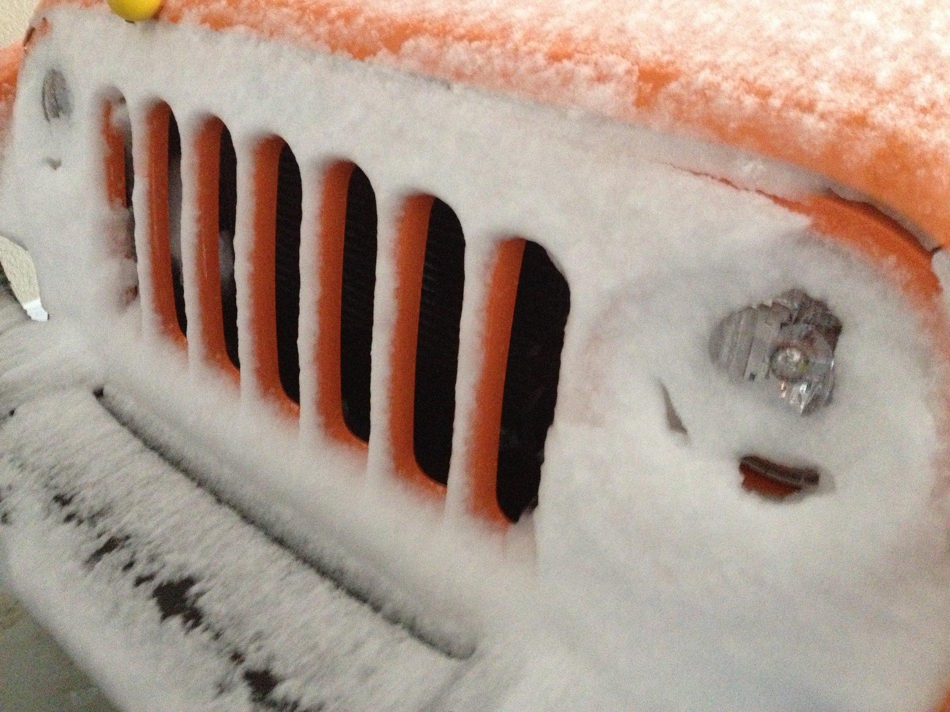 Jeep Wrangler JL LED headlights in winter? IMG_1127