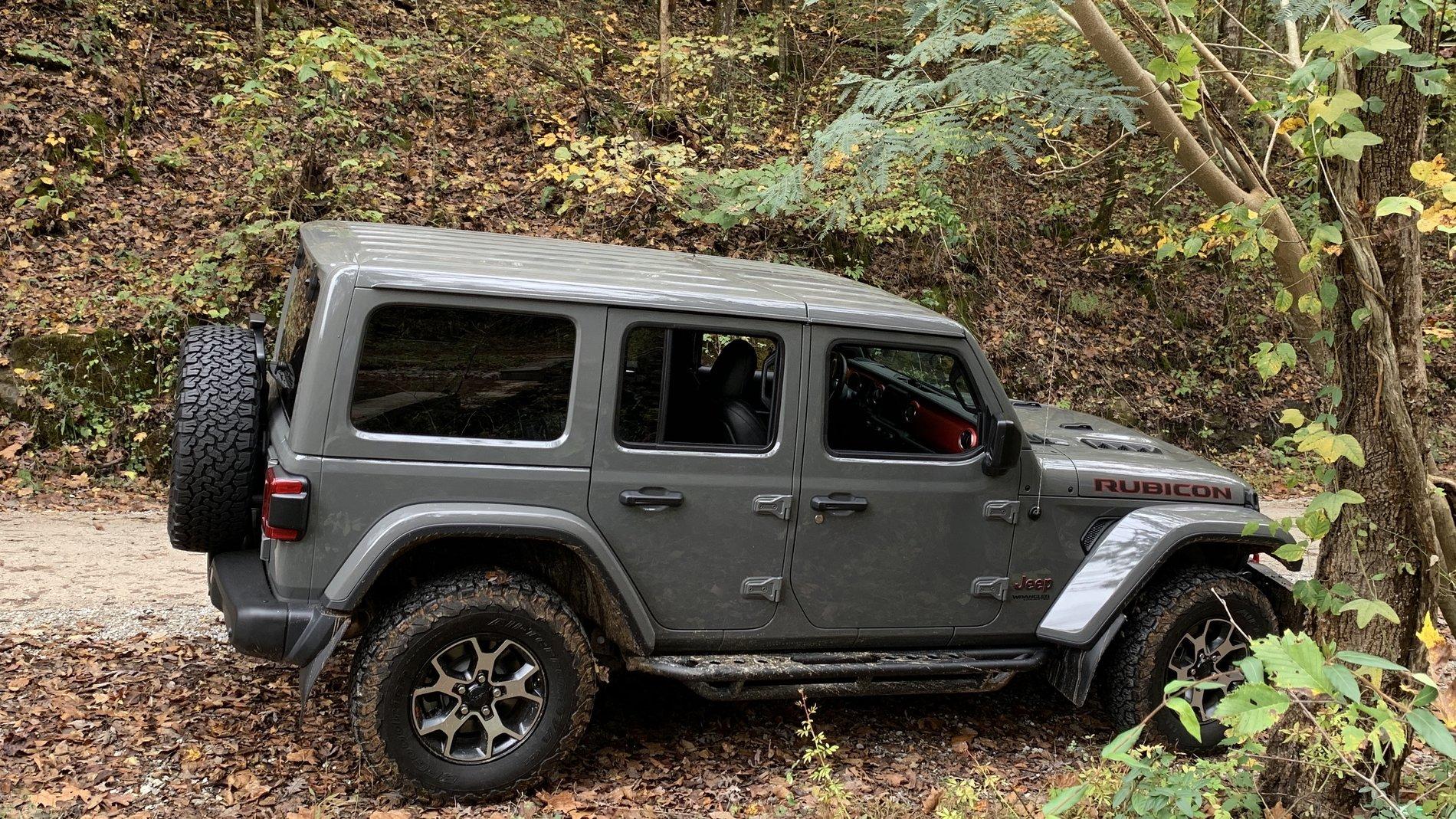 Jeep Wrangler JL Your Preferred Rock Rails? IMG_0841