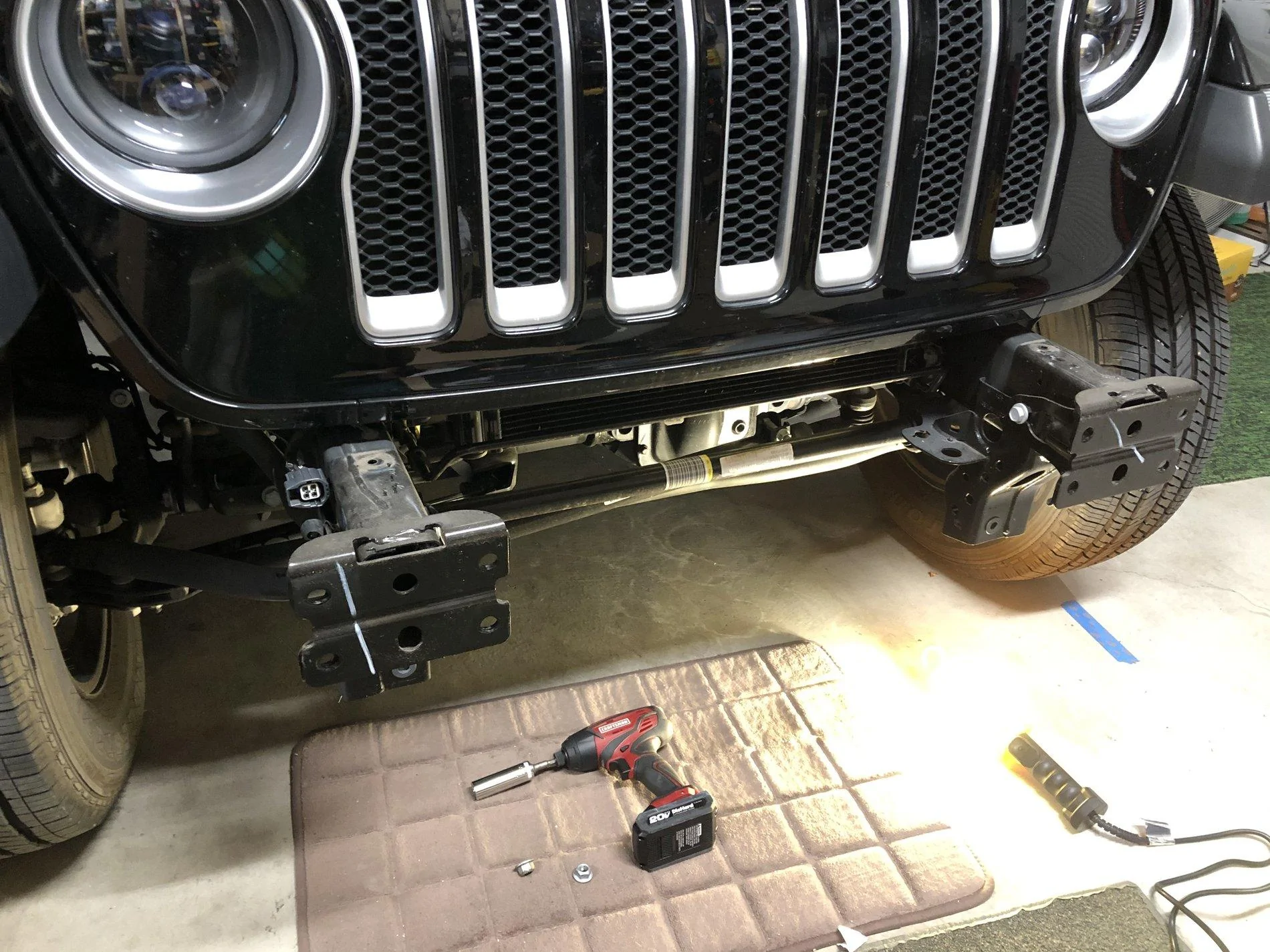 Jeep Wrangler JL Installing EAG Bumper & Winch today... Tips? 80CEE38F-BB72-4FAD-94DE-CDEE81F045AF