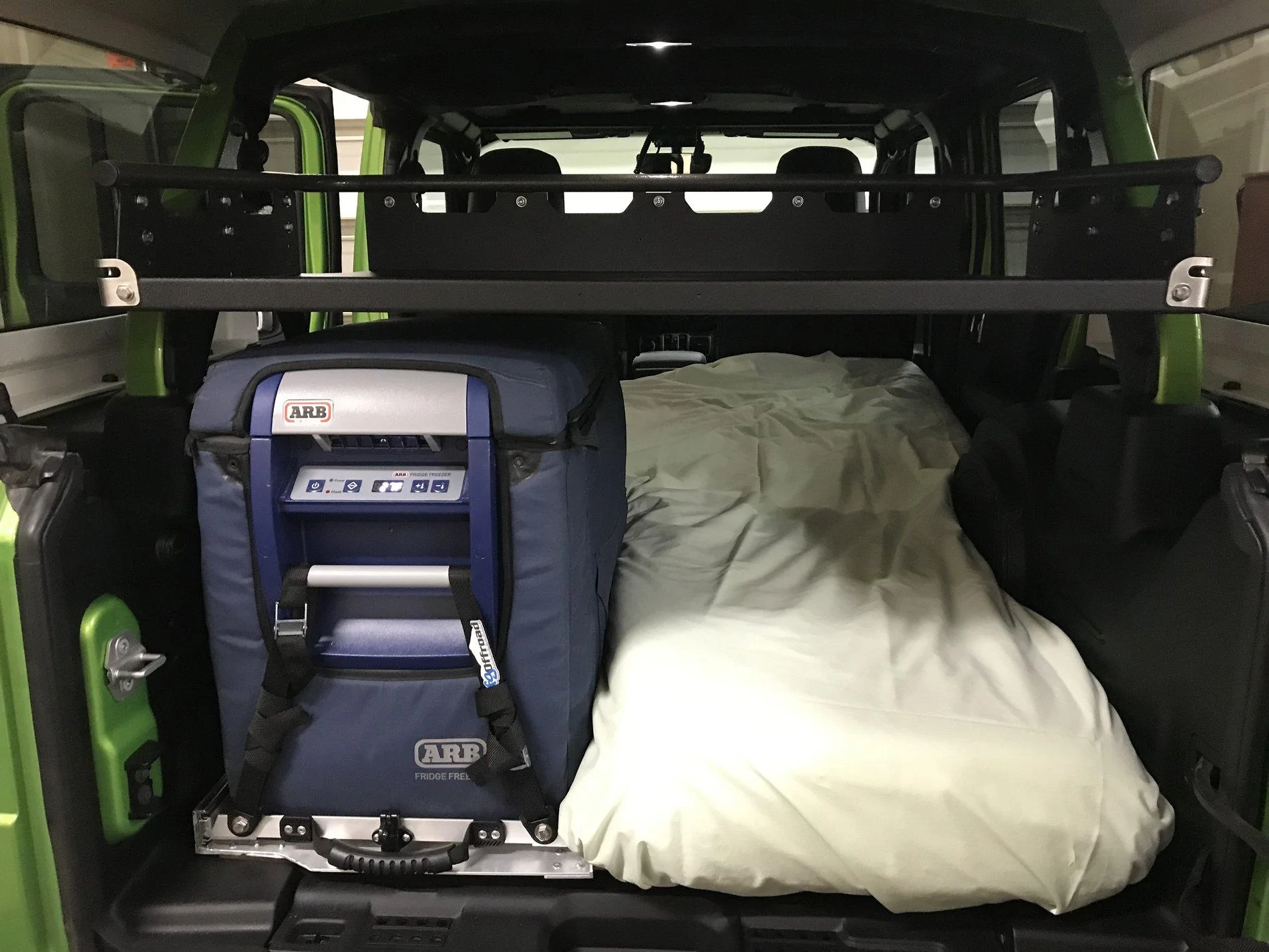 Jeep Wrangler JL 12V Fridge & freezer IMG_4337
