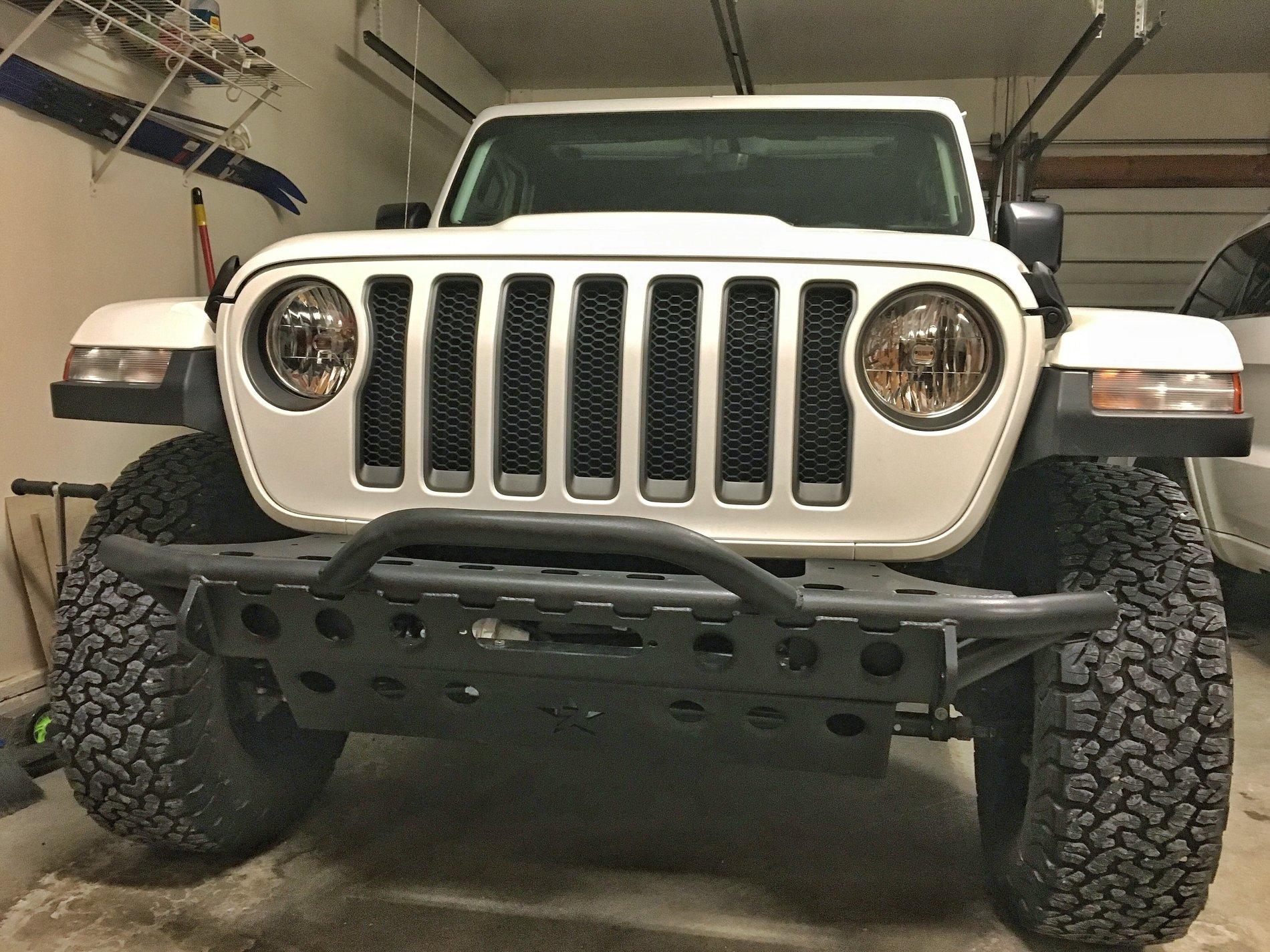 Jeep Wrangler JL Tube front bumper 83D6E661-1B52-436E-A31D-80B5B630F5D5