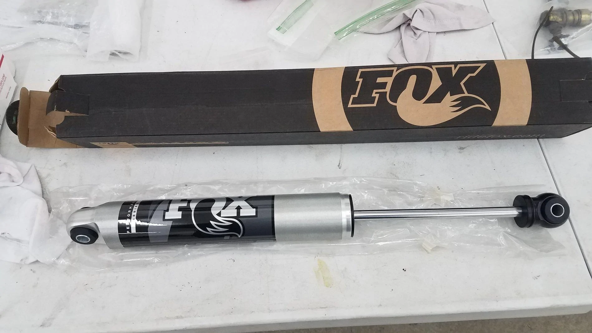 Jeep Wrangler JL NEW FOX STEERING STABILIZER  2.0 20191108_112600