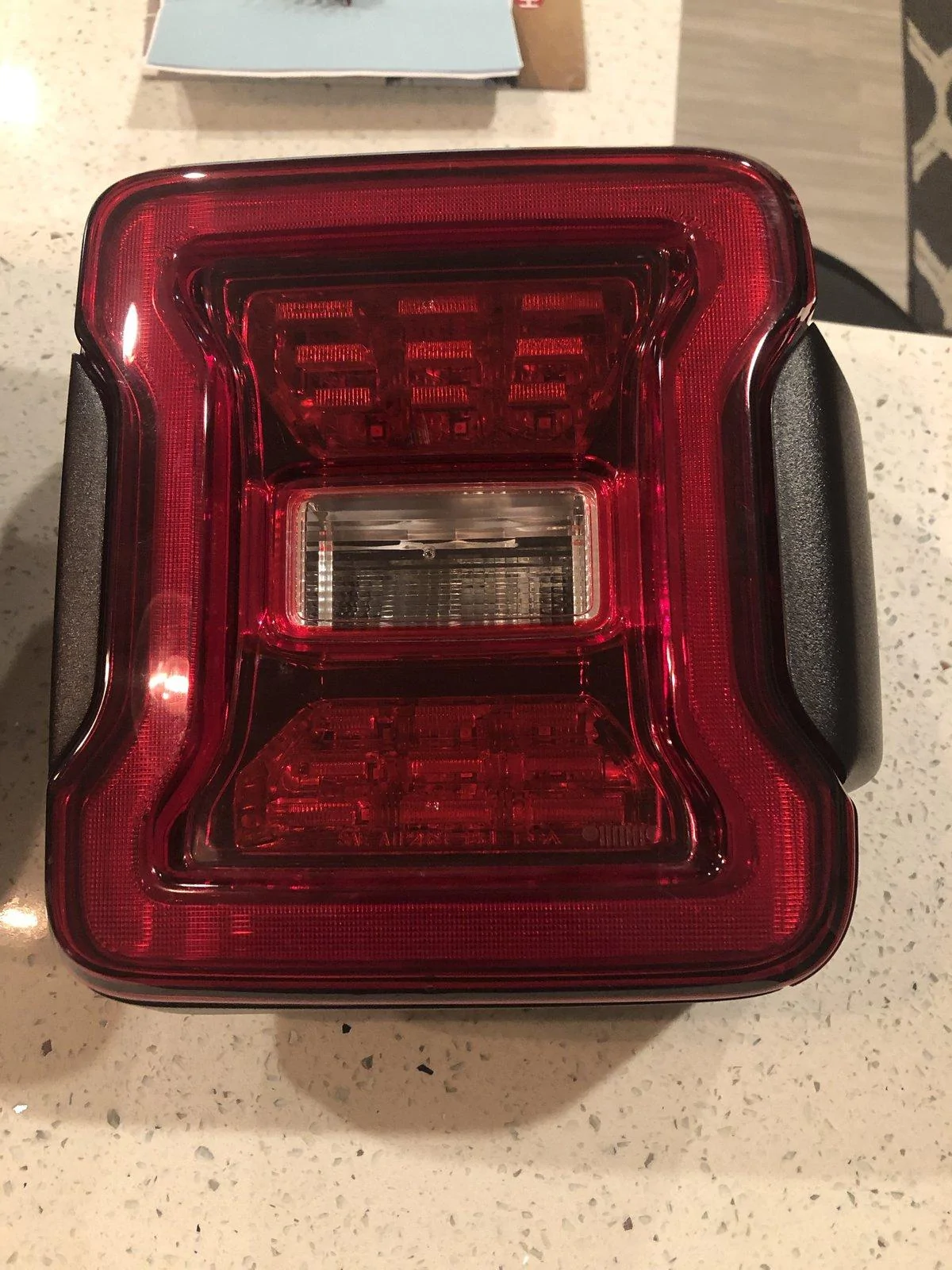 Jeep Wrangler JL OEM LED tail lights W4lsv5p%Qz2lZ2xbwo5gHQ