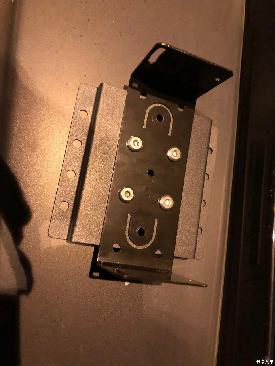 Jeep Wrangler JL Car radio mounting bracket 2019111218_0ab915a2318591a45fd6qAuDTbbhscm