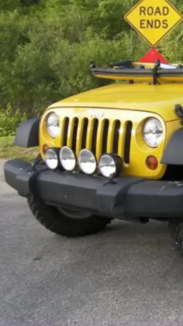 Jeep Wrangler JL Lights mounted to standard bumper mr0oyy2l