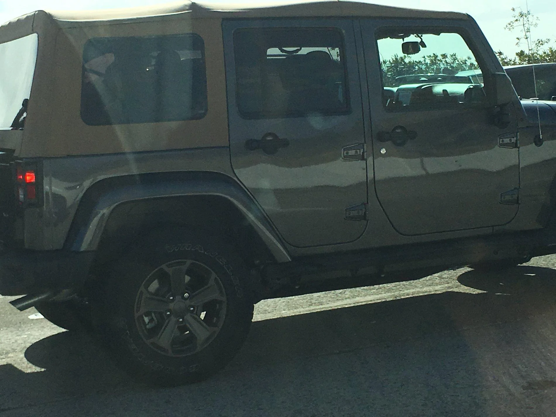Jeep Wrangler JL Ask-A-Jeep-Dealer Thread IMG_7184