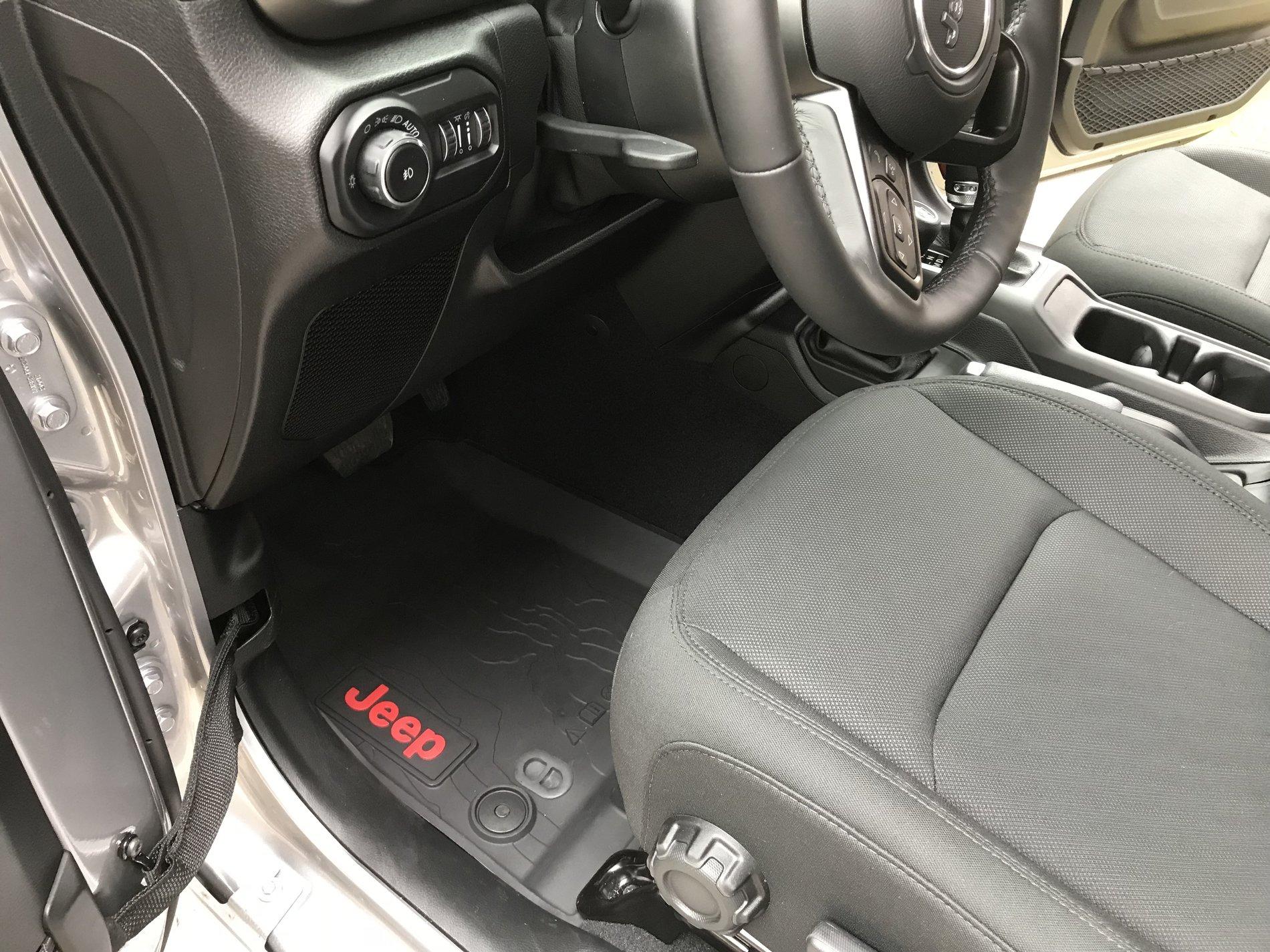 Jeep Wrangler JL What did you do TO your Jeep JL today? 25A629F4-8BBA-4F87-84C4-DA5AF57F80BC