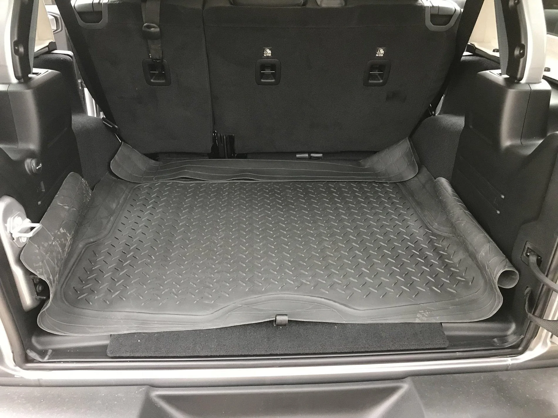 Jeep Wrangler JL Trunk Liner 043D7849-D551-4D33-96DB-58F62267A9F4