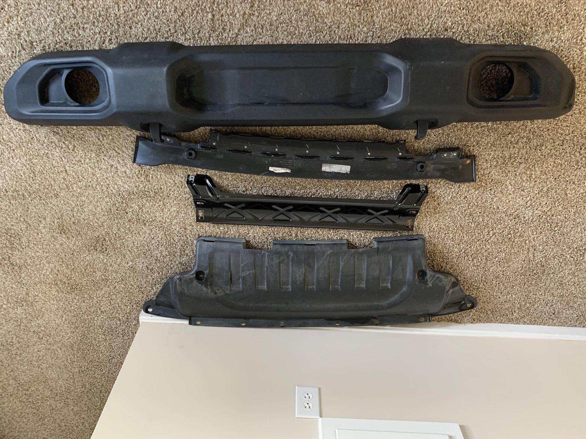 Jeep Wrangler JL Sport Bumper/ Halogen Lights IMG_0558.JPEG