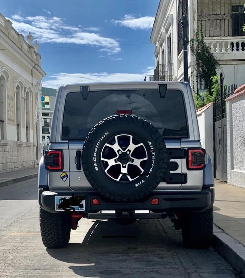 Jeep Wrangler JL Backup Lights IMG_0792