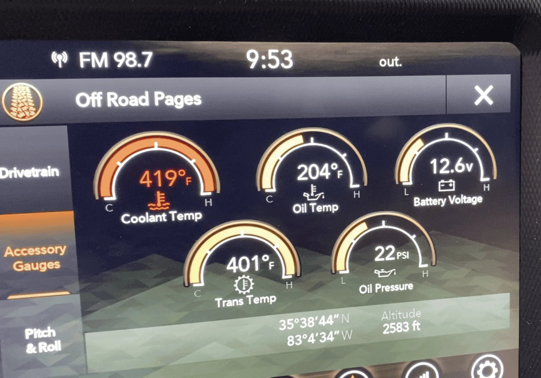 Jeep Wrangler JL Off Road Pages... Does anyone else's temps do this? Screen Shot 2019-11-16 at 7.54.31 AM