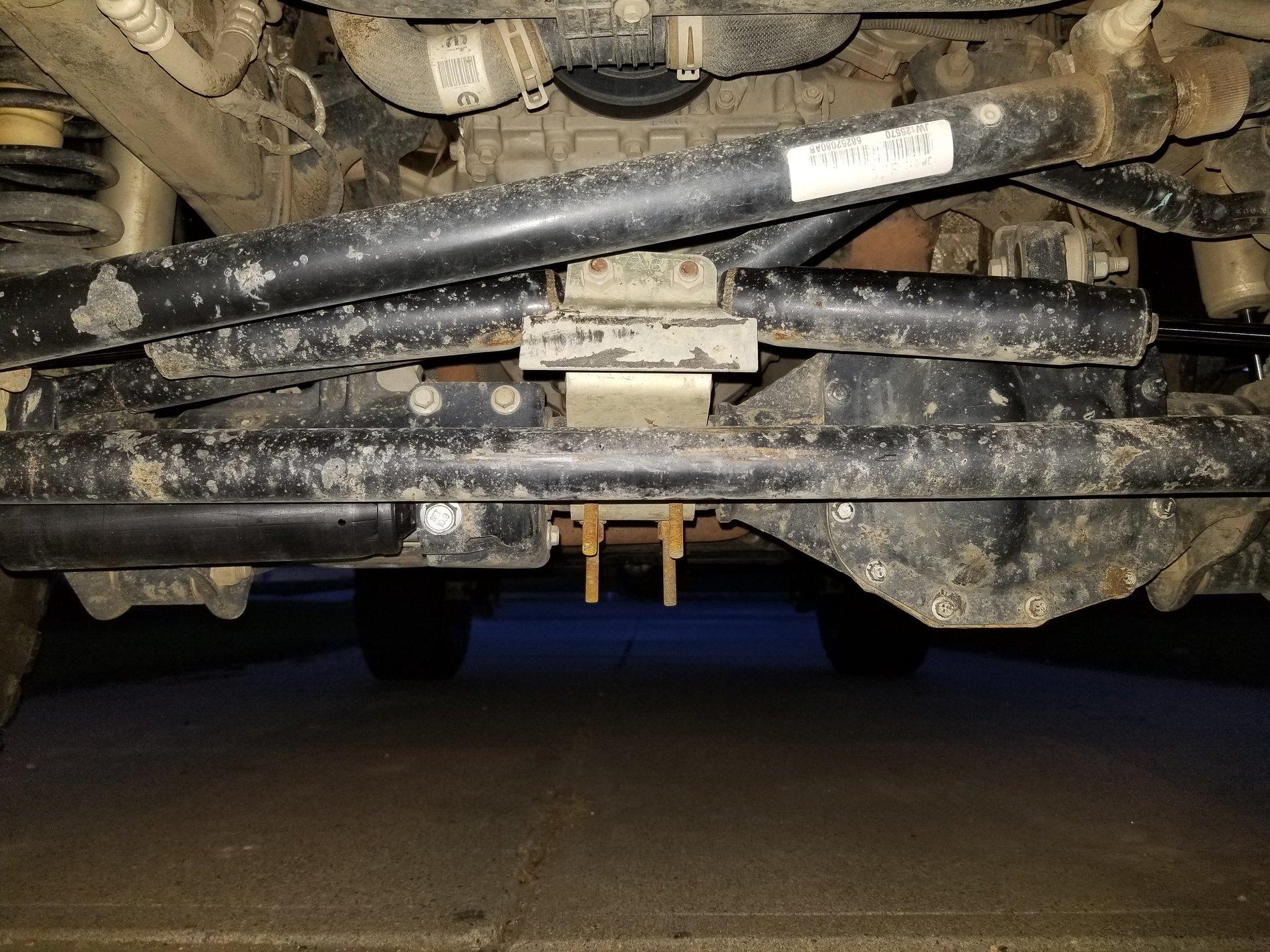 Jeep Wrangler JL Skyjacker steering stabilizer anyone? 969B4749-228F-4BD1-863B-2673312D3332