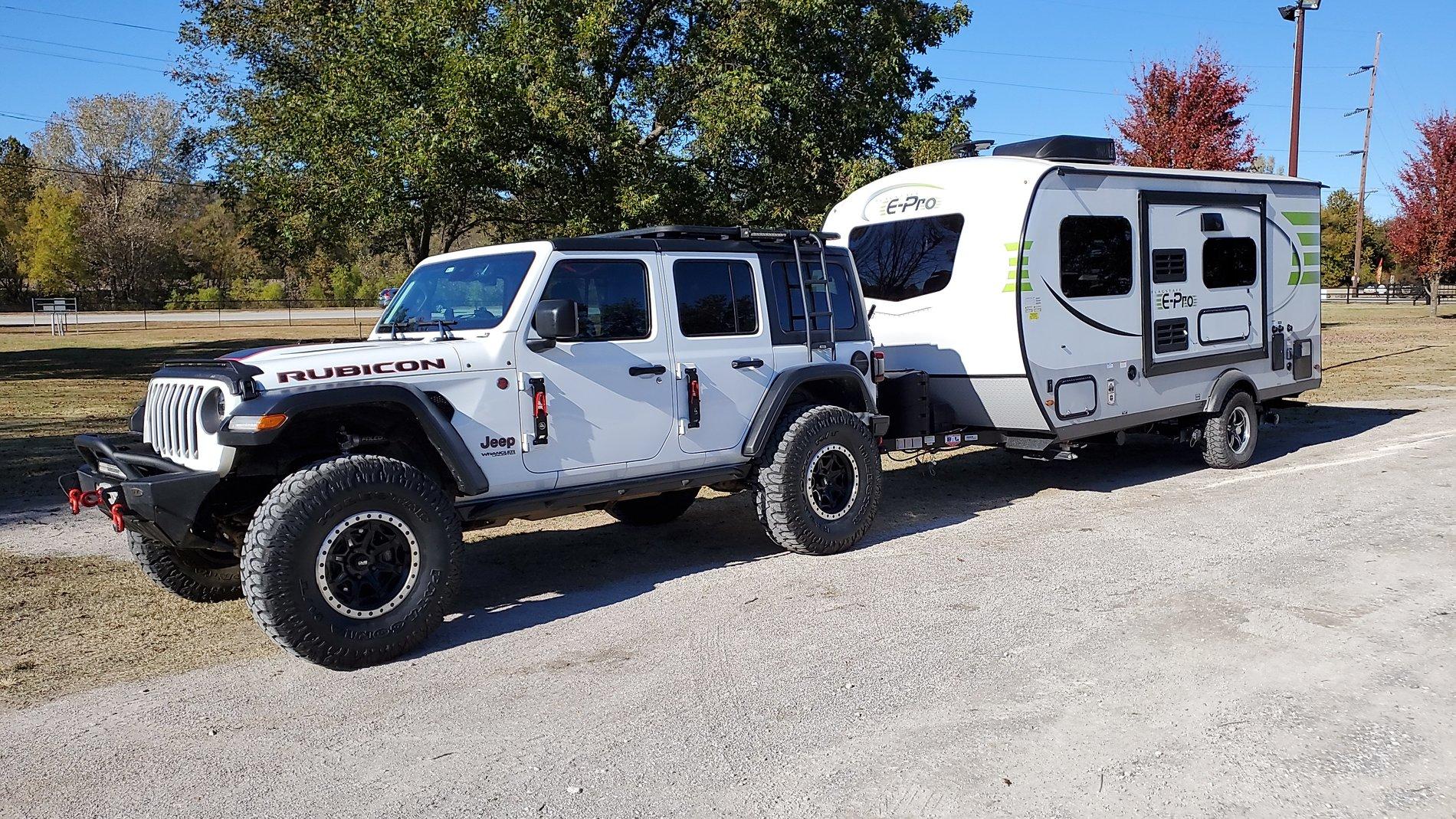 Jeep Wrangler JL JLU pulling a travel trailer? No problem! PHOTO_20191102_152333