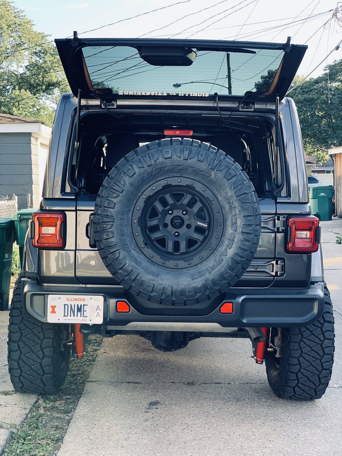 Jeep Wrangler JL Cooper Discoverer STT Pros or Nitto Ridge Grappler on Sport JLU Pictures Needed fullsizeoutput_2efa