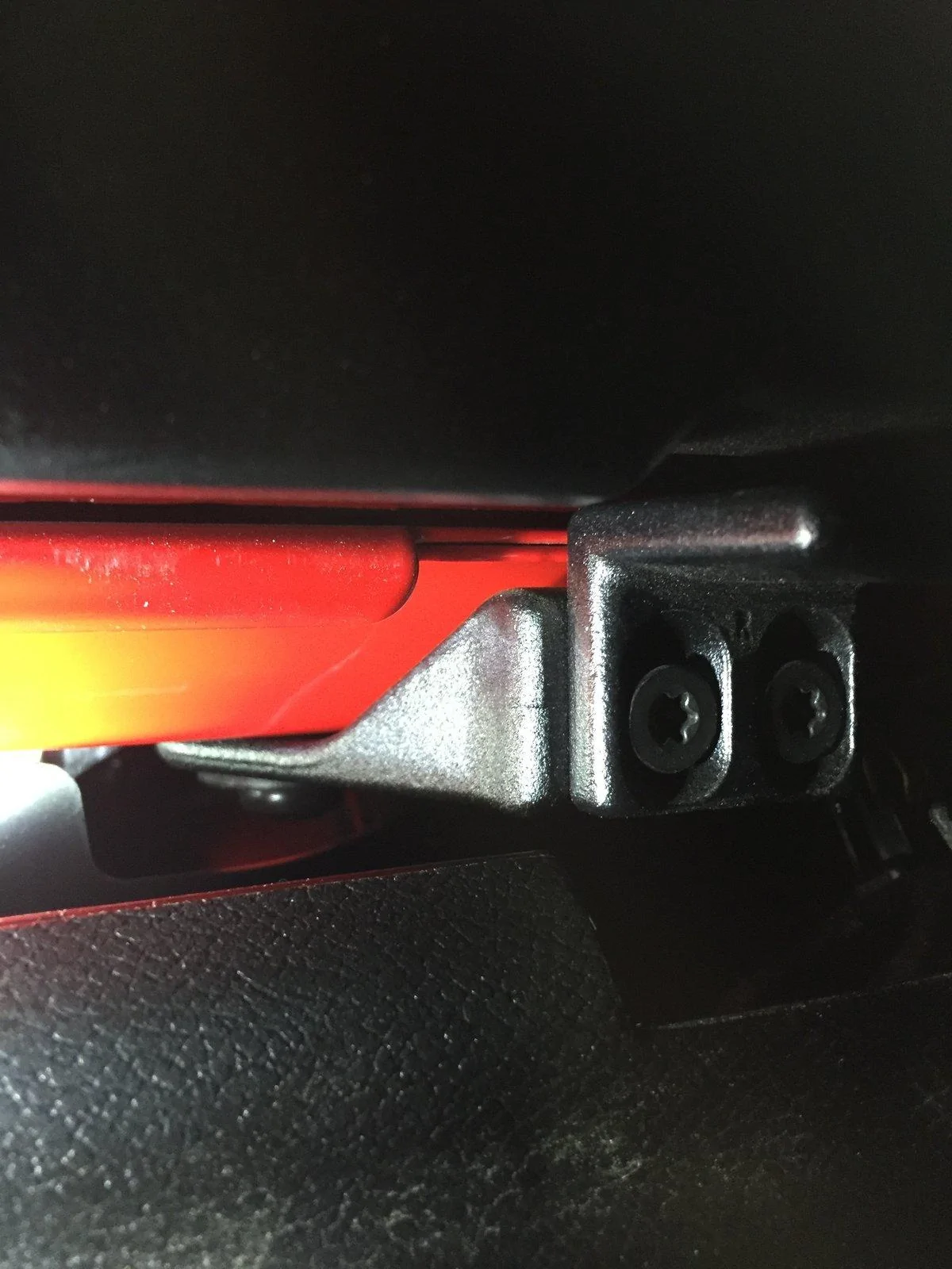 Jeep Wrangler JL Freedom top bracket question. Help needed. freedom panel bracket