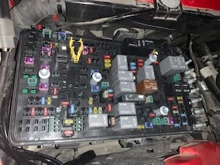 Jeep Wrangler JL Aux System problem 2
