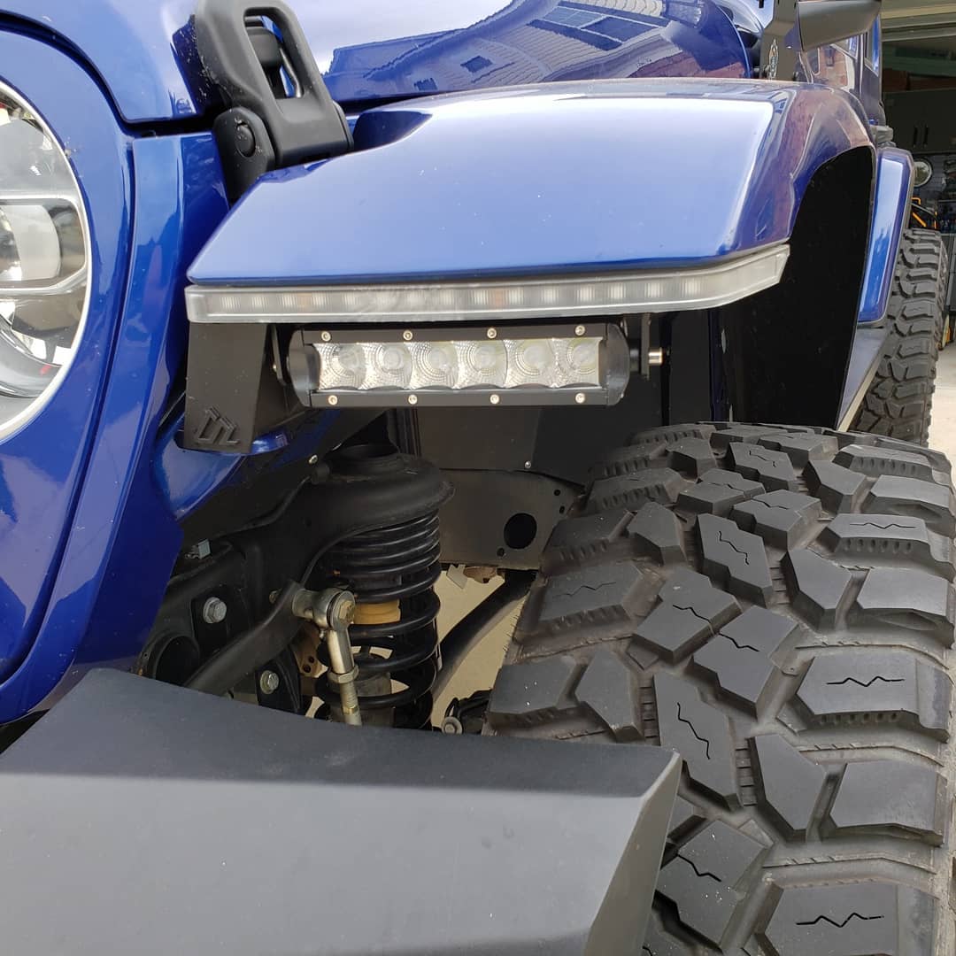 Jeep Wrangler JL Cooper Discoverer STT Pros or Nitto Ridge Grappler on Sport JLU Pictures Needed 70768206_2302979016683359_6373477149365501952_o