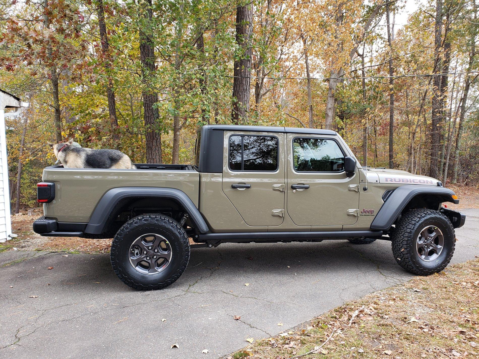 Jeep Wrangler JL Gladiators 20191116_145409
