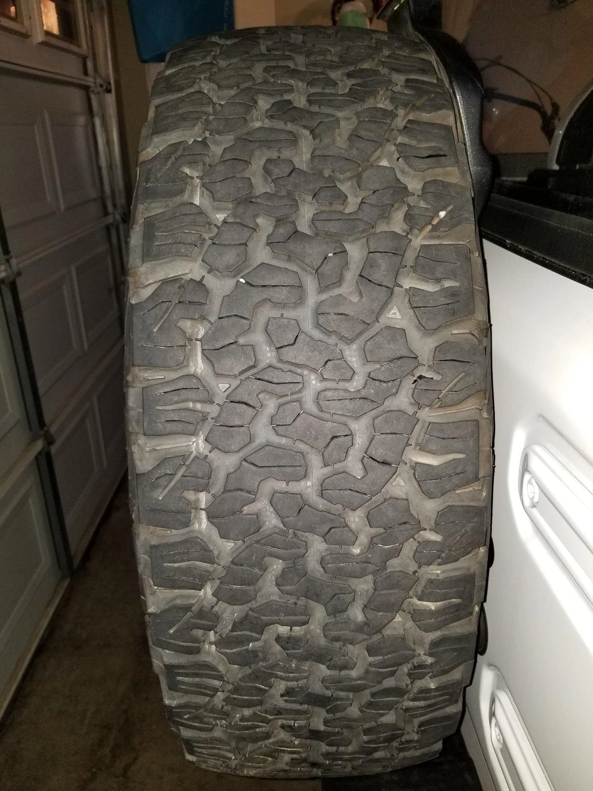 Jeep Wrangler JL 2018 Rubicon KO2 tires 20191202_174426