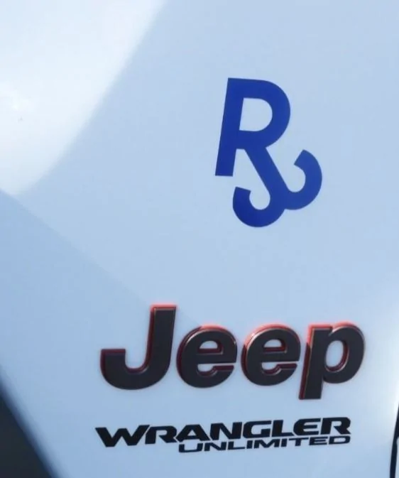 R3.webp