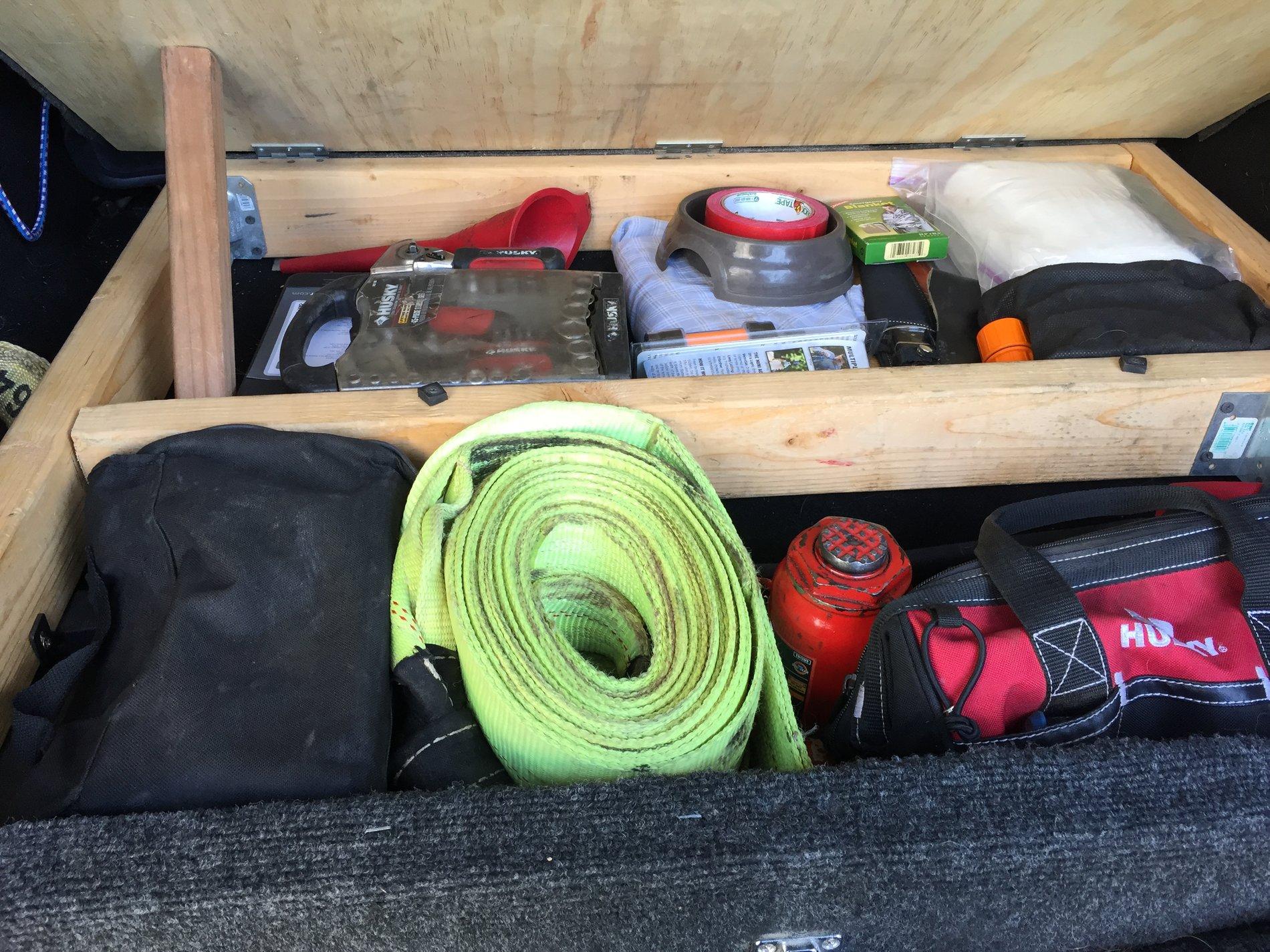 Jeep Wrangler JL Recovery gear storage IMG_1583 (1).JPG