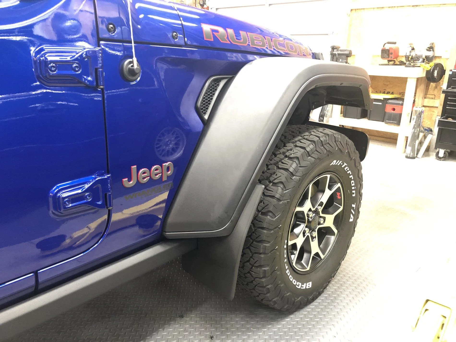 Jeep Wrangler JL Front Mud Flaps for JL Rubicon ? 20539B43-BF2A-4788-9769-C3CA78F5CB4B
