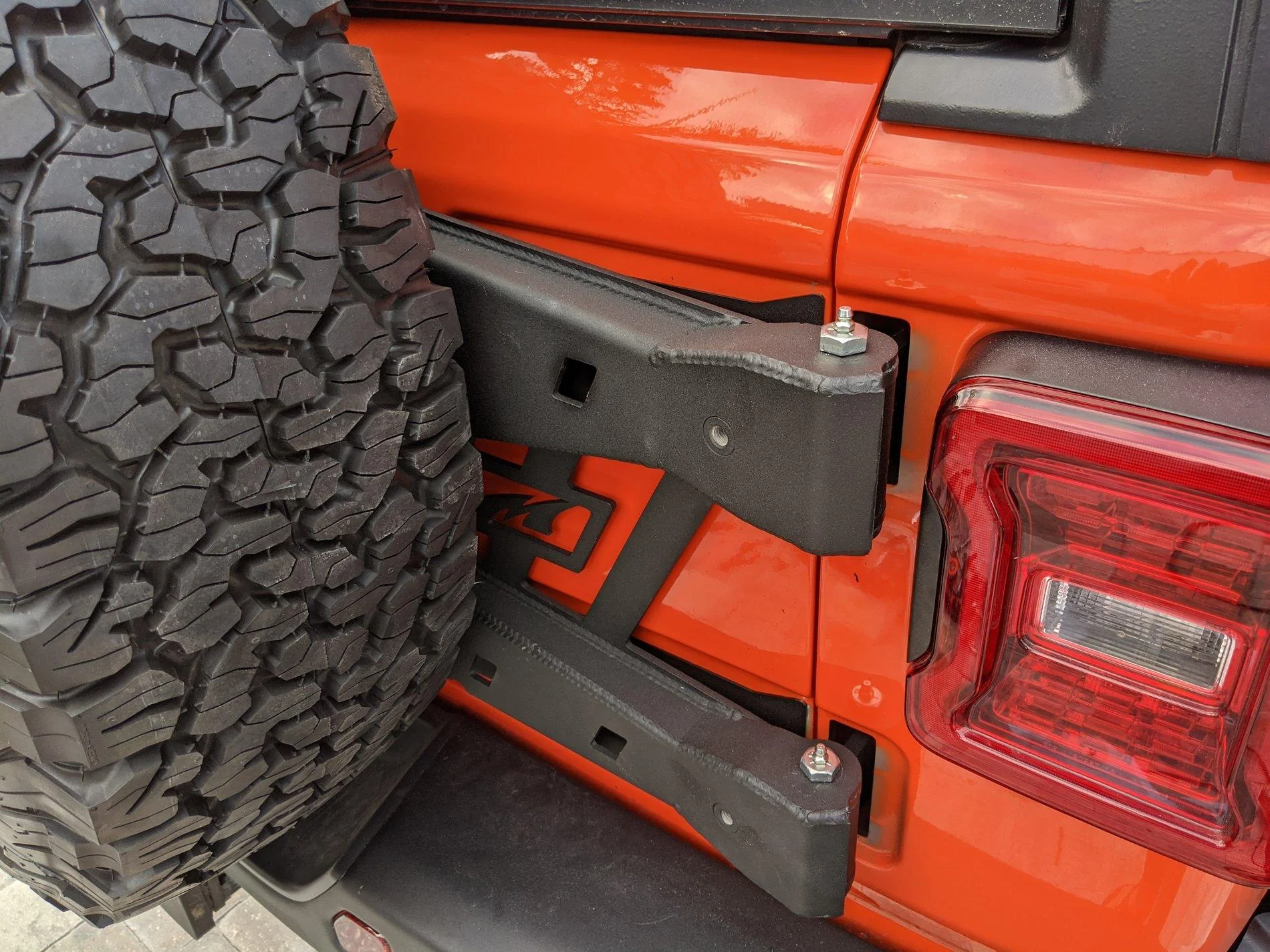 Jeep Wrangler JL The Tire Carrier Thread IMG_20191207_163502