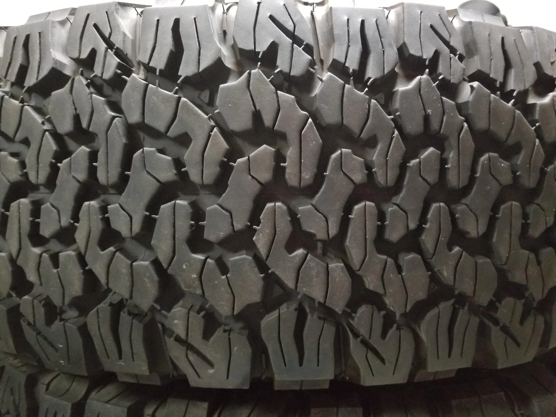 Jeep Wrangler JL 2018 Rubicon KO2 tires 20191207_184958