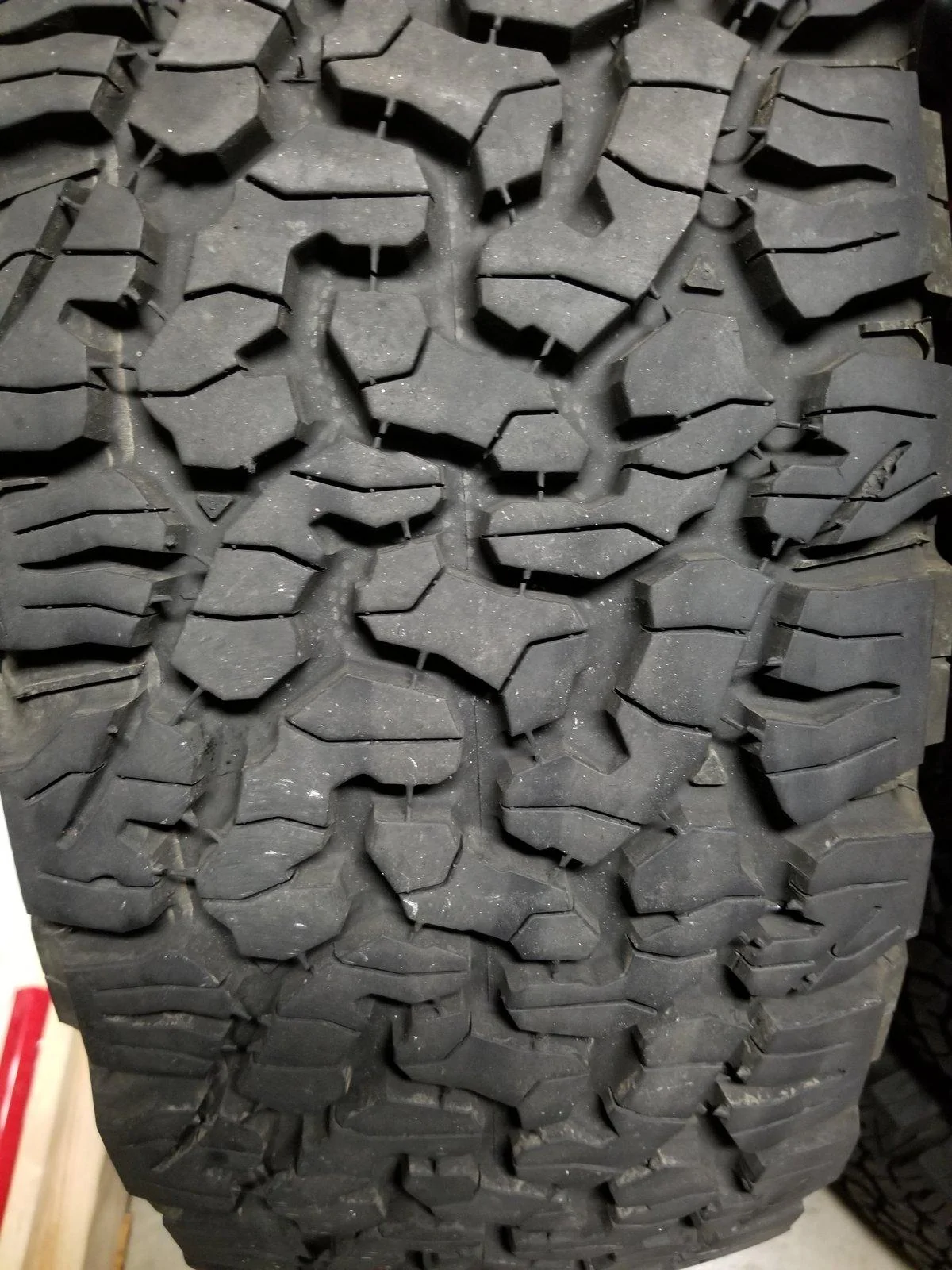 Jeep Wrangler JL 2018 Rubicon KO2 tires 20191207_184951
