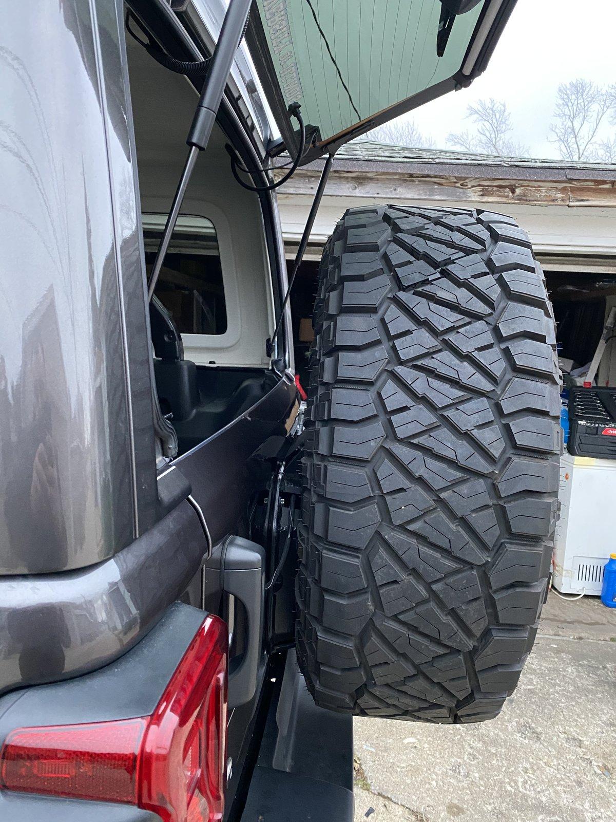 Jeep Wrangler JL Is Tailgate Reinforcement Needed? 7DB80FC8-E255-4B4B-A4CA-B788CB19ABAE