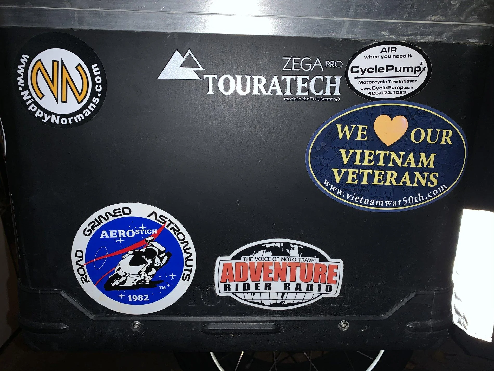 Jeep Wrangler JL Sticker philosophy 900E3F77-4779-4C98-98B7-583D48A7F23F