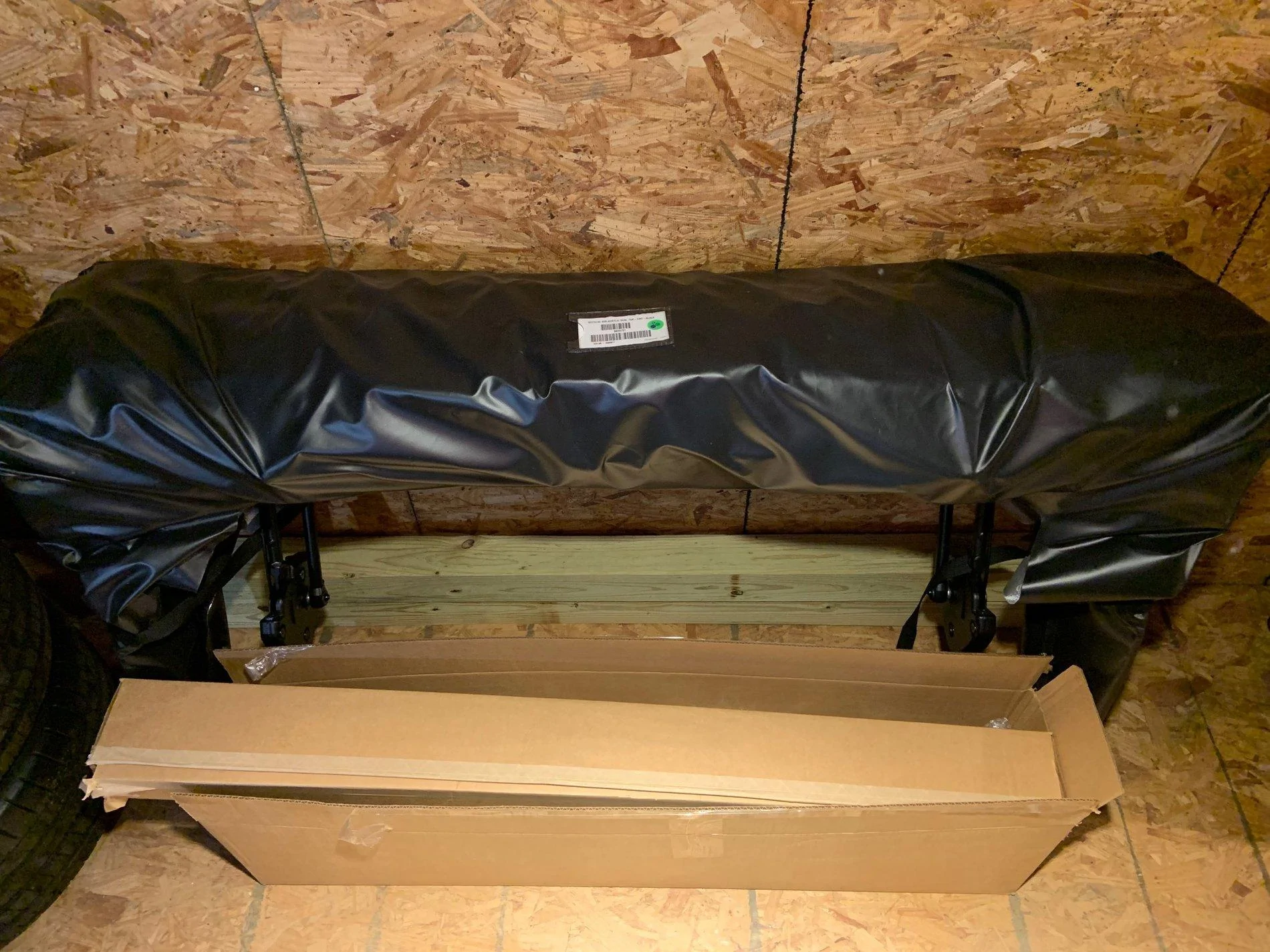 Jeep Wrangler JL Moper Soft Top never installed IMG_1433