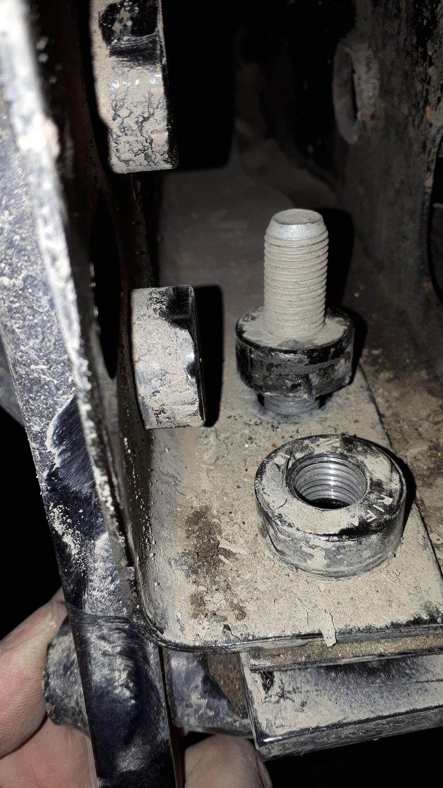 Jeep Wrangler JL Issue with back bumper removal 20191220_143829