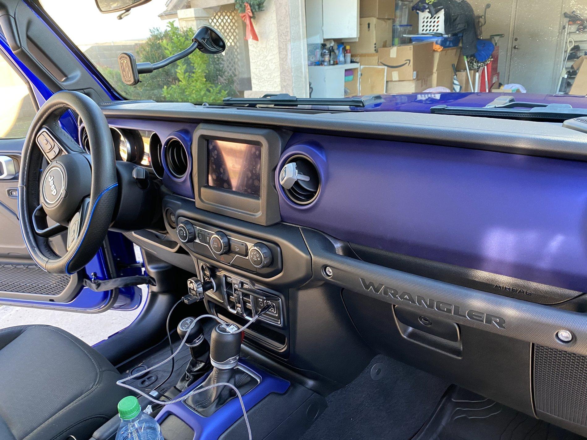 Jeep Wrangler JL Show off your DIY painted dash FE661A27-B36E-4C4E-8087-7E586B7E7209