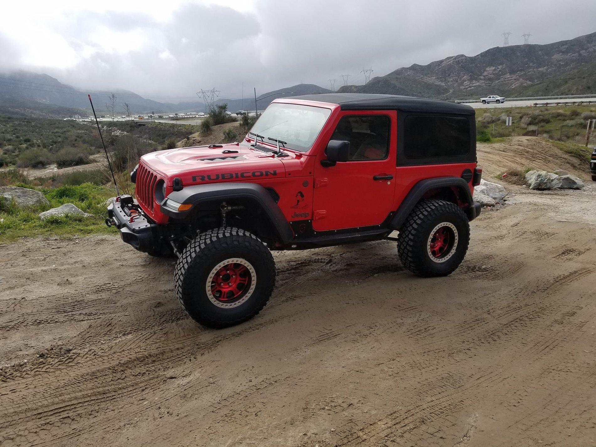 Jeep Wrangler JL Firecracker Red JLR not common?  Need pics... 20190303_110107