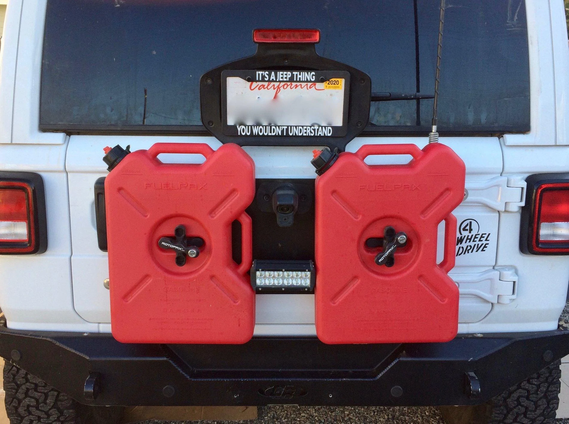 Jeep Wrangler JL gas can JL tailgate mount