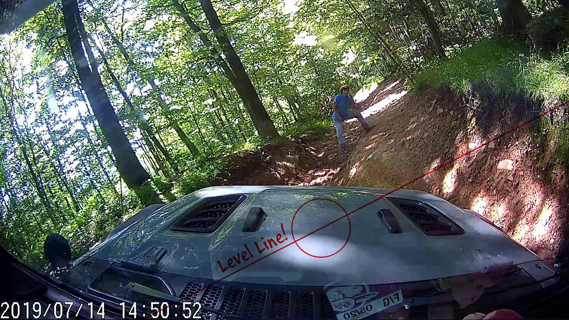 Jeep Wrangler JL how steep can you go? vlcsnap-00025-level
