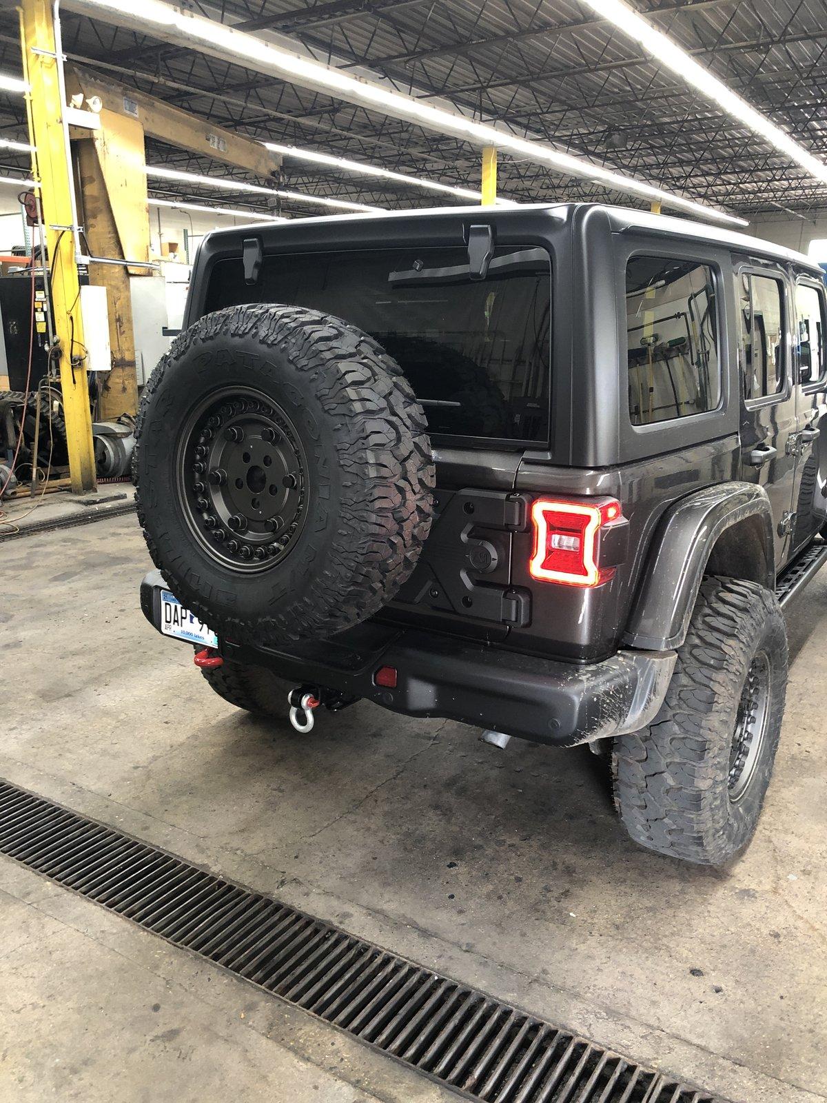 Jeep Wrangler JL Is Tailgate Reinforcement Needed? 58828994530__D0761C8C-334D-4DD2-A5D2-0A48575714FD.JPG