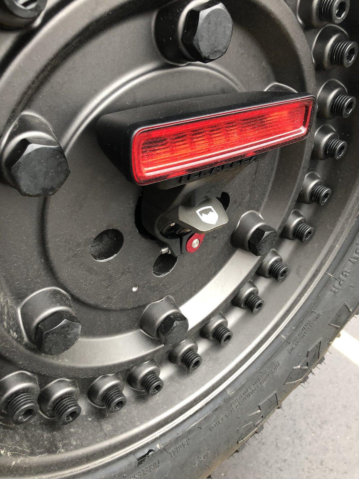 Jeep Wrangler JL Is Tailgate Reinforcement Needed? IMG_6174