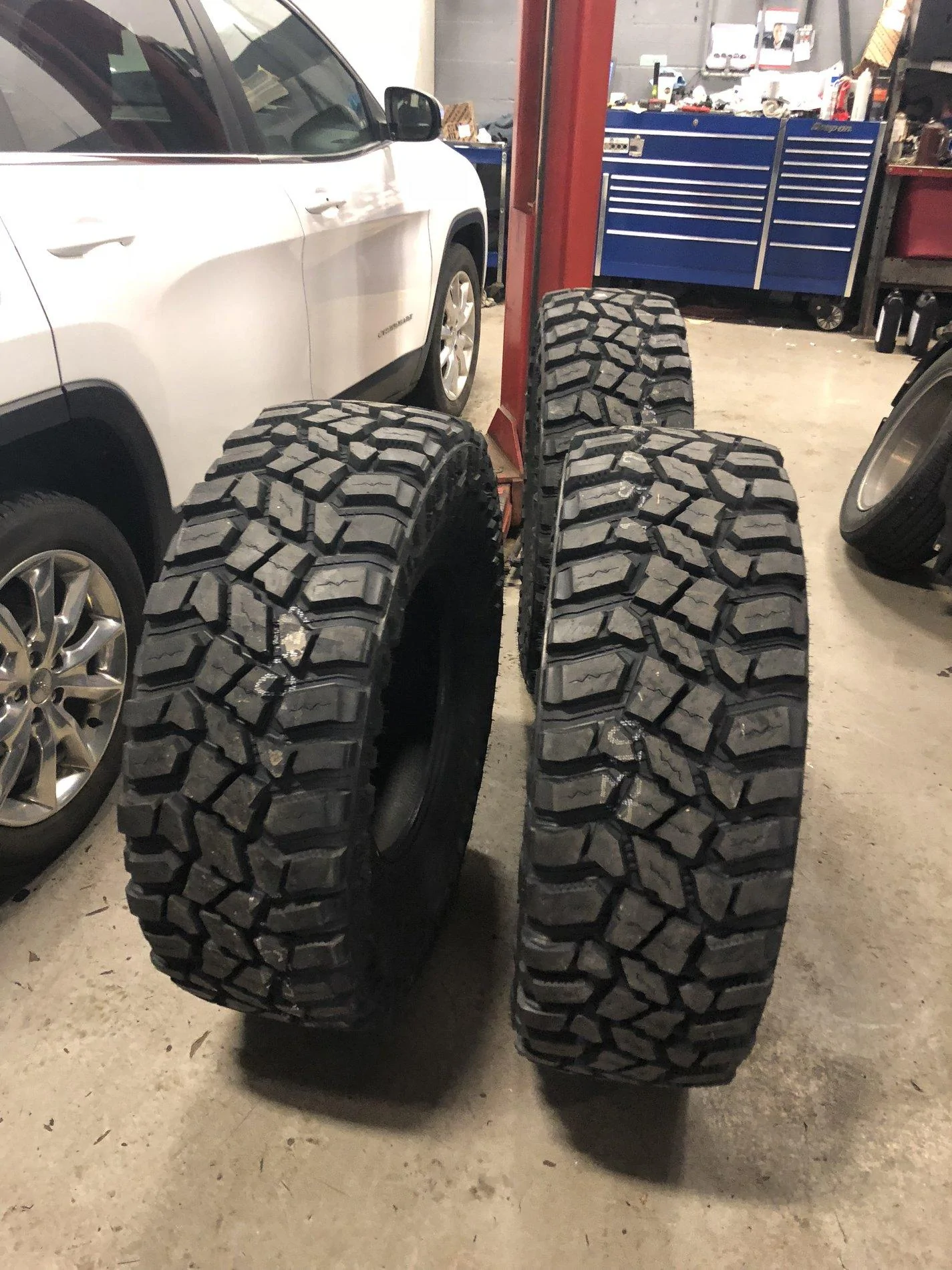 Jeep Wrangler JL GRANITE CRYSTAL METALLIC Wrangler JL Club B80FF6F9-E23E-49B4-B6ED-E85A2D6CBB7C