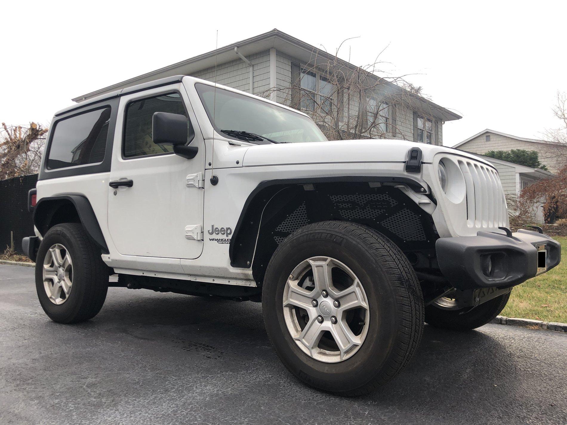 Jeep Wrangler JL Anyone Running Pizza Cutters? IMG_2581.JPG