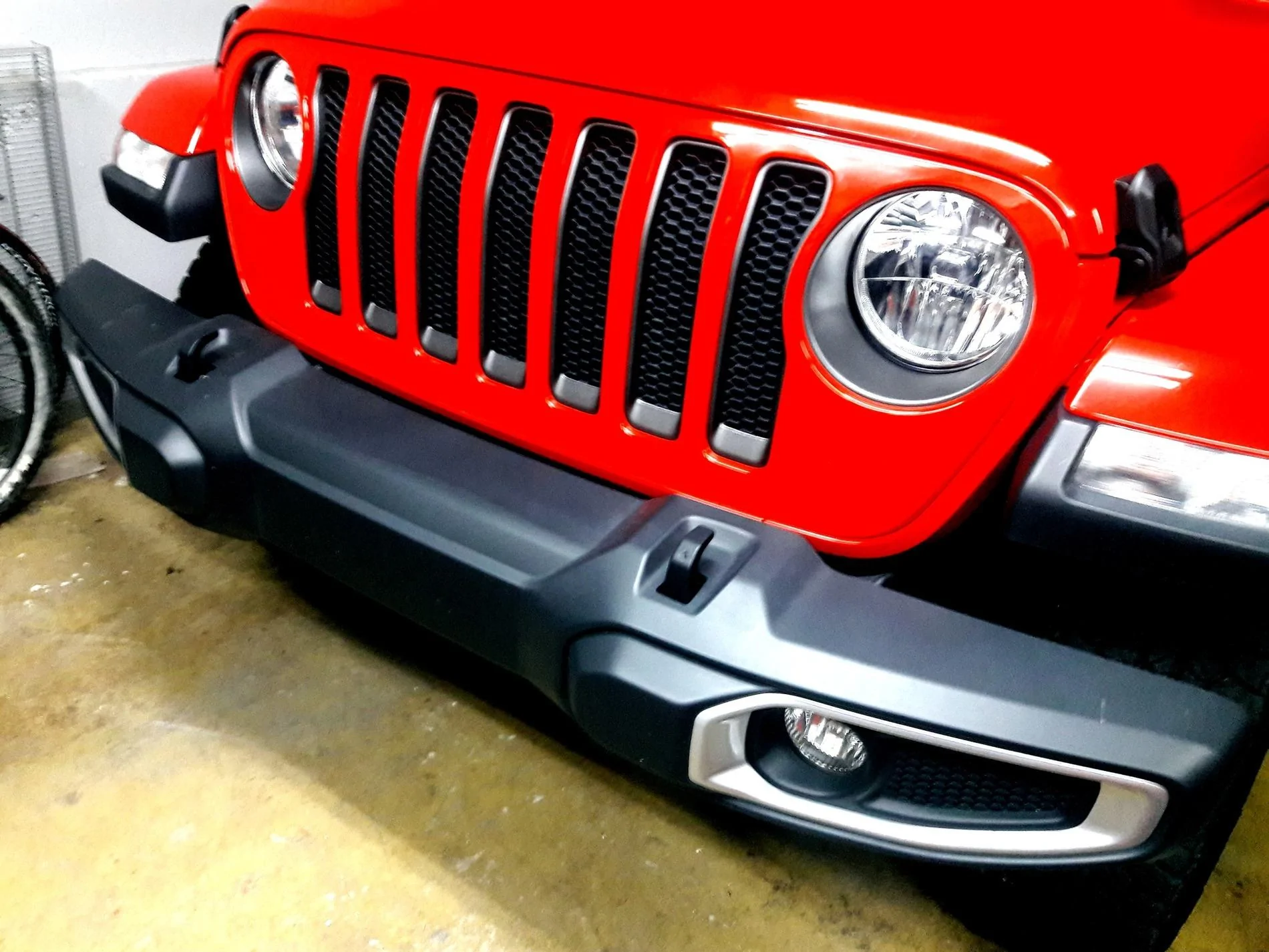 Jeep Wrangler JL Sahara Grill Swap nc_oc=AQk5VS4YWYLZWcufKq6qu2QYYw-9HPlxj1Toxv6hhA267BLPAVY50Jo1H6dpGqWXDzQ&_nc_ht=scontent-sea