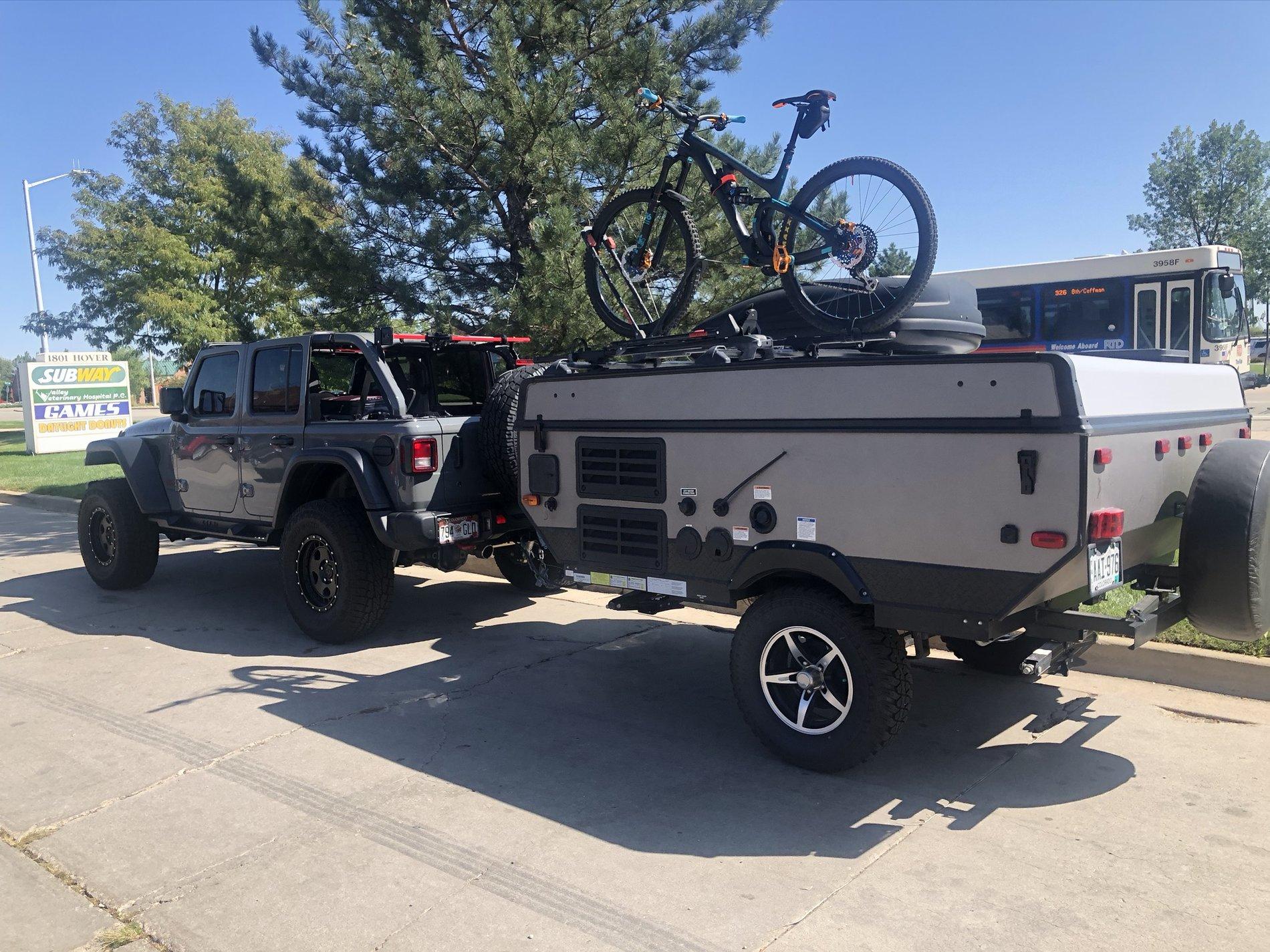 Jeep Wrangler JL Towing a camper lifted D4E757C5-86CB-4376-8E94-1C69816F49AD