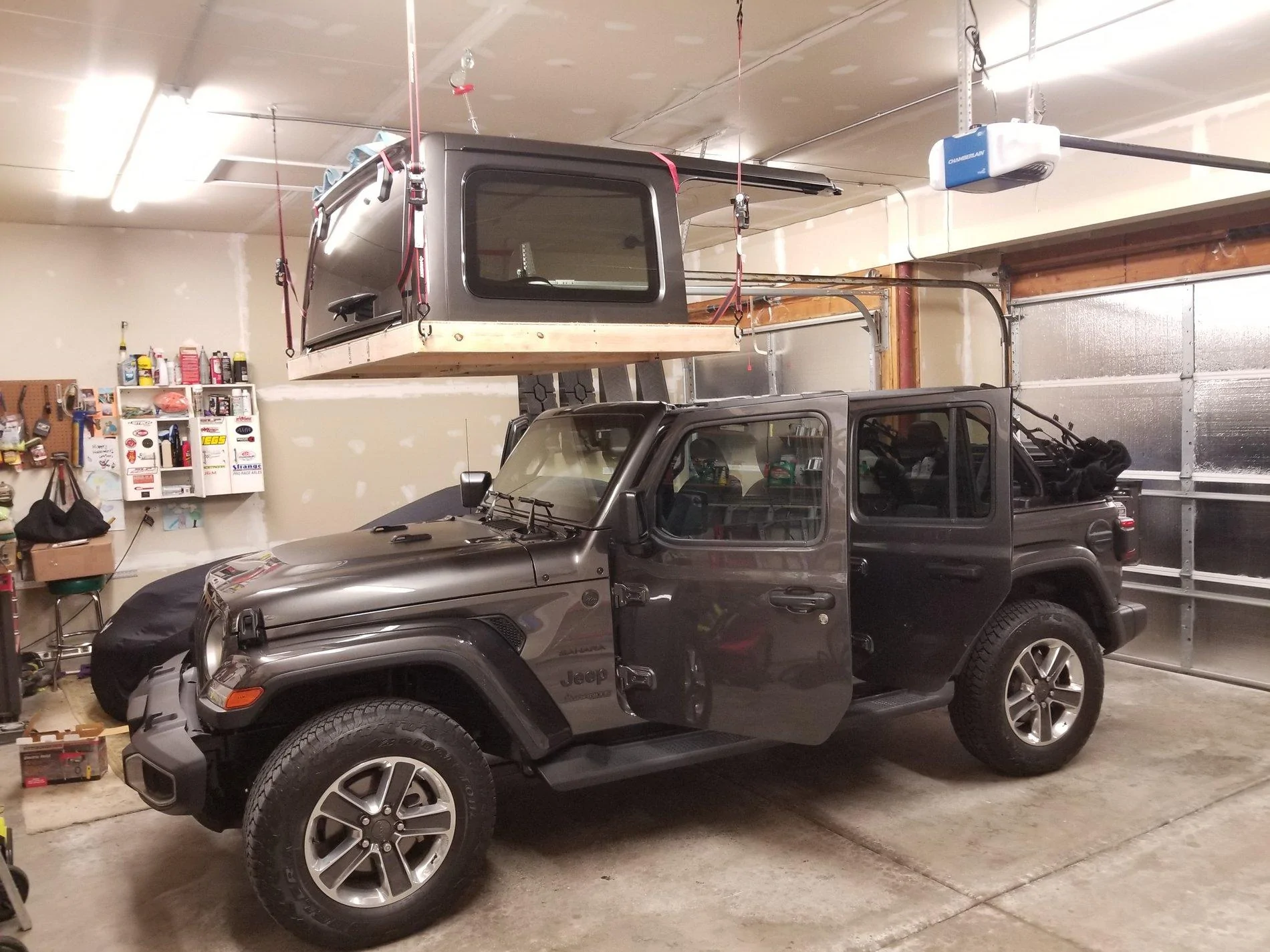 Jeep Wrangler JL store hardtop safely 20190407_103532