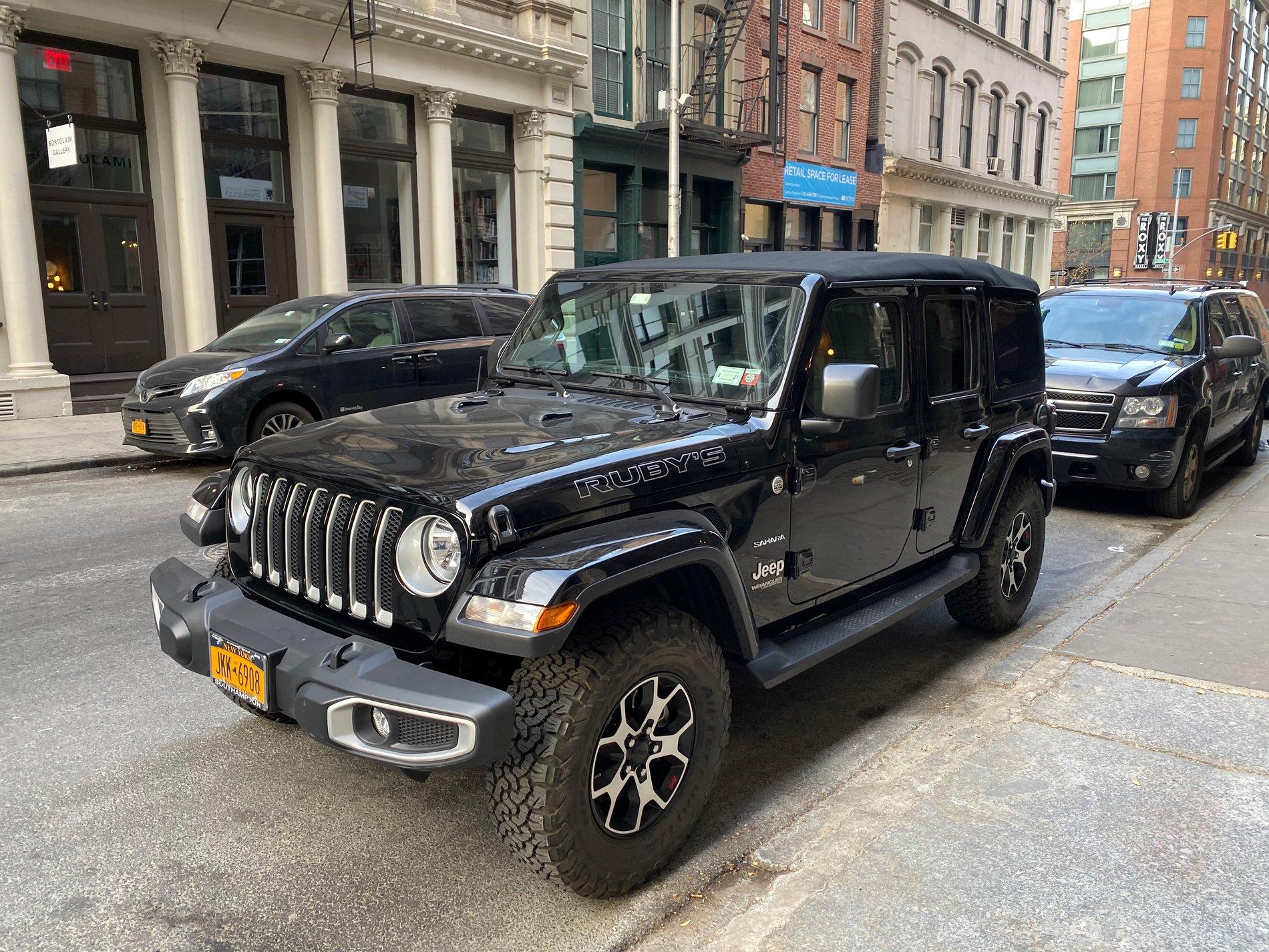 Jeep Wrangler JL Help with Rubicon vs Sahara decision Jeep NYC