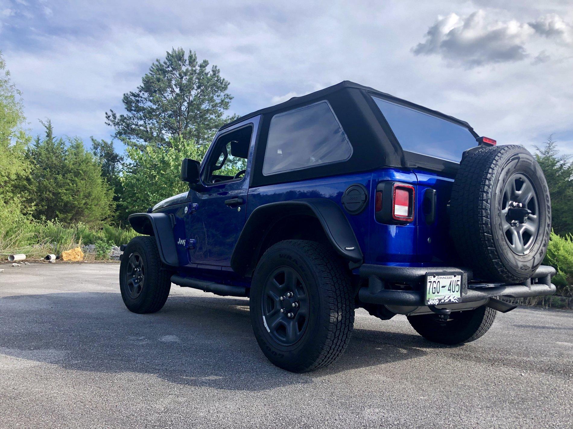 Jeep Wrangler JL 2 Door Soft Top, std. Tinted windows. C7C28887-29FC-4EB2-92D6-5F66185D27EF