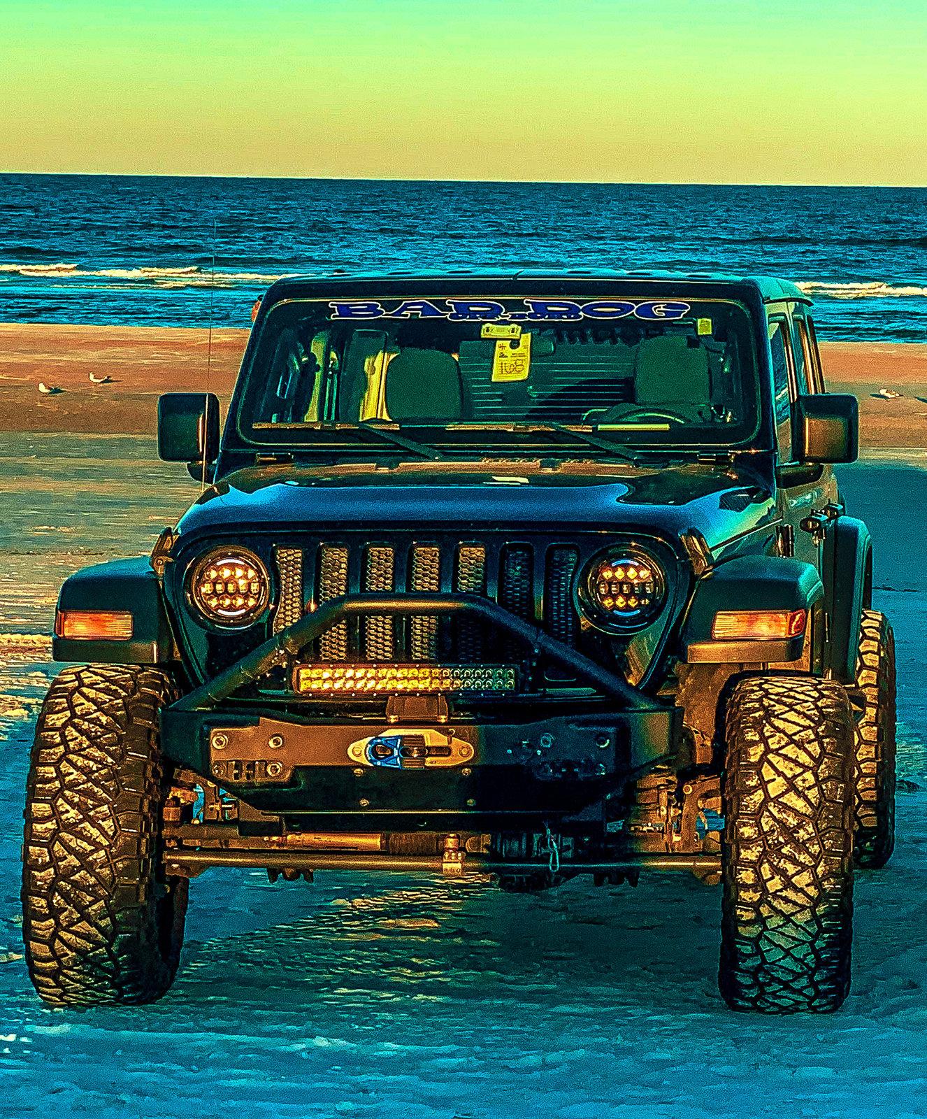 Jeep Wrangler JL Best looking jlu with light bars! 0DBCAEF1-7090-4FF4-AAEC-1C8196B1A24D.JPEG