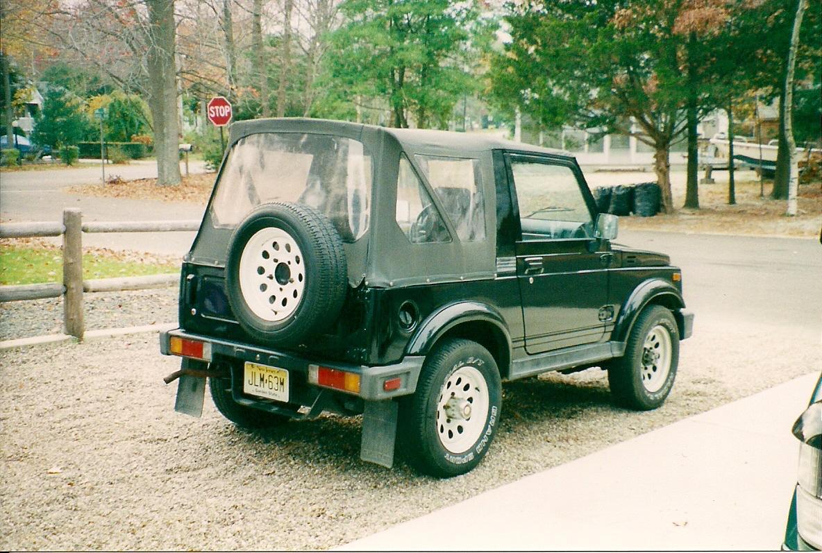Jeep Wrangler JL Best knock-off mod ever? 138E5C81-CB7D-45DC-8EE2-09731B830F11
