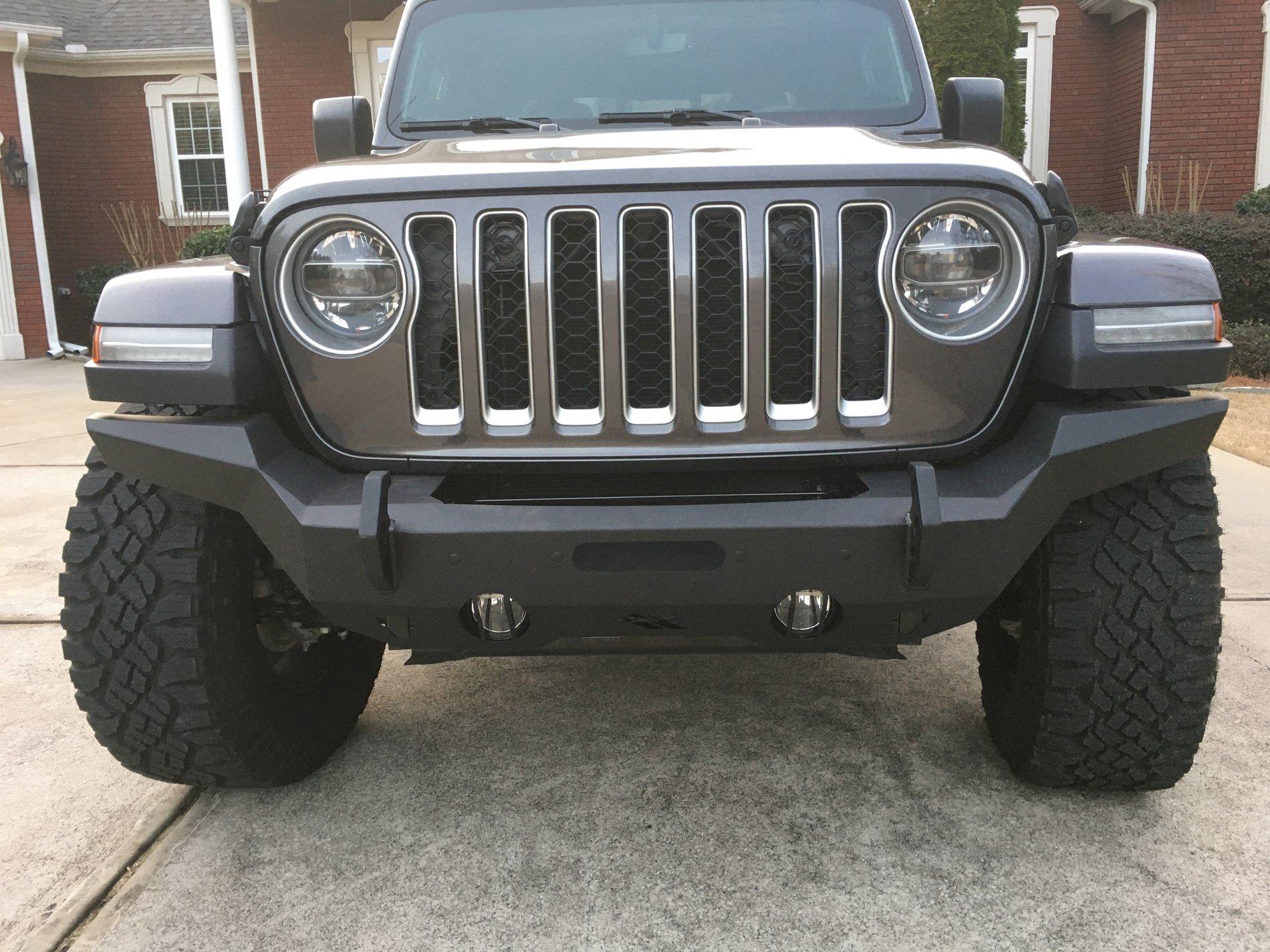 Jeep Wrangler JL Rugged Ridge HD full width bumper 41E61C84-BEBA-446A-8CA1-0913ECF28372